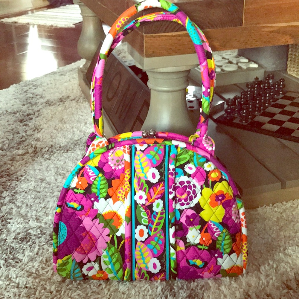 Vera Bradley Twist lock floral shoulder bag